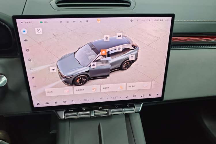 Used Zeekr 7X 2025 75 kWh Rear-Wheel Drive Intelligent Driving Version Audio And AC Panel