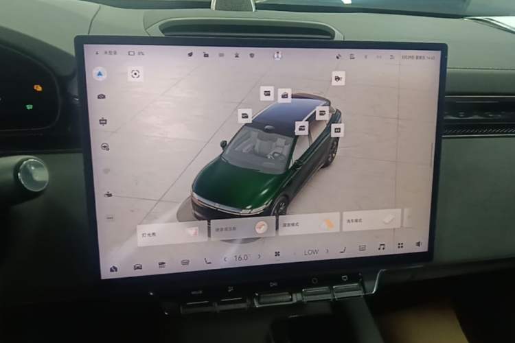 Used Zeekr 7X 2025 75 kWh Rear-Wheel Drive Intelligent Driving Version Audio And AC Panel