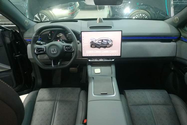 Used Zeekr 7X 2025 75 kWh Rear-Wheel Drive Intelligent Driving Version Center Console
