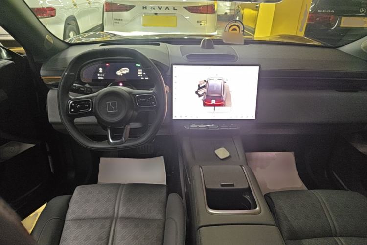 Used Zeekr 7X 2025 100 kWh Long-Range Rear-Wheel Drive with Intelligent Driving Features Center Console