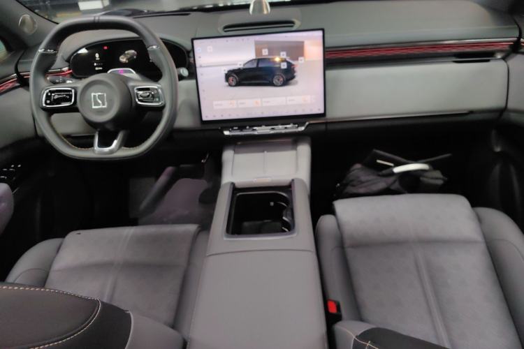 Used Zeekr 7X 2025 75 kWh Rear-Wheel Drive Intelligent Driving Version Center Console