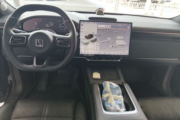 Used Zeekr 7X 2025 100kWh Long-Range All-Wheel Drive Intelligent Driving Version Center Console