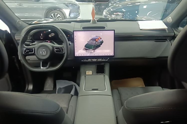 Used Zeekr 7X 2025 75 kWh Rear-Wheel Drive Intelligent Driving Version Center Console