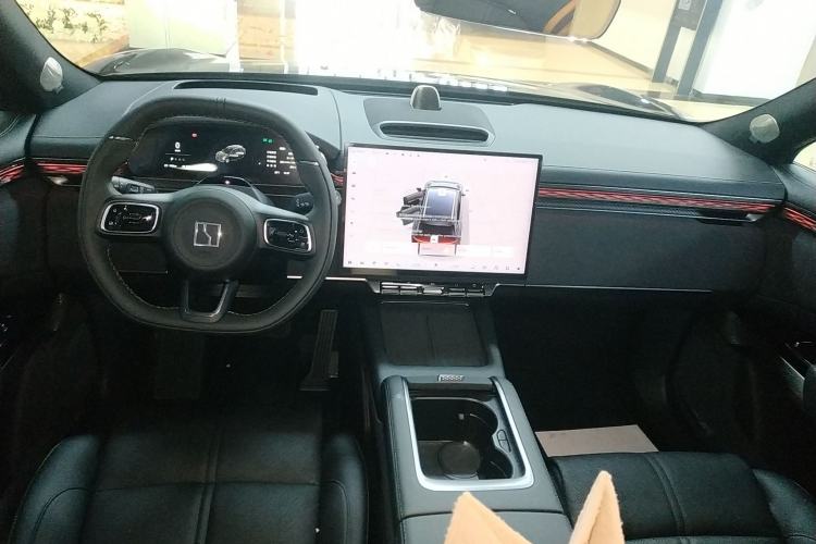 Used Zeekr 7X 2025 100kWh Long-Range All-Wheel Drive Intelligent Driving Version Center Console