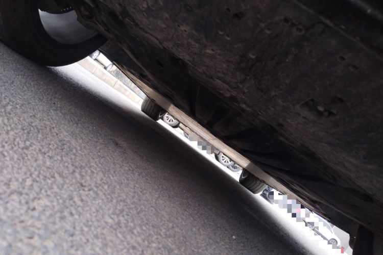 Used Zeekr 7X 2025 75 kWh Rear-Wheel Drive Intelligent Driving Version Chassis Front