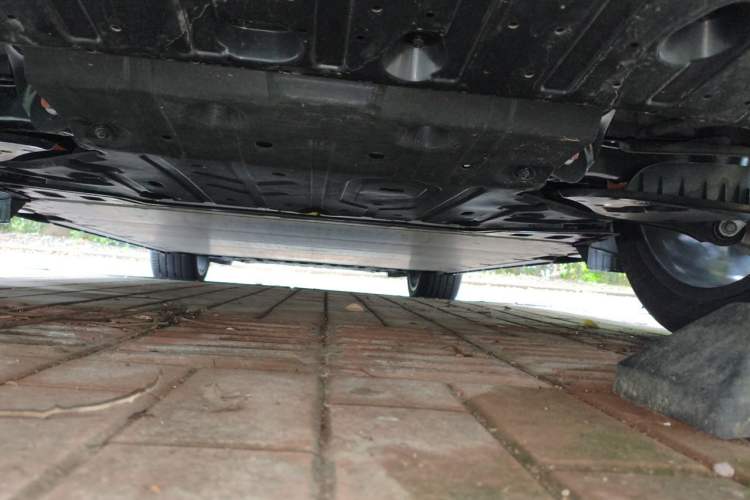 Used Zeekr 7X 2025 75 kWh Rear-Wheel Drive Intelligent Driving Version Chassis Rear