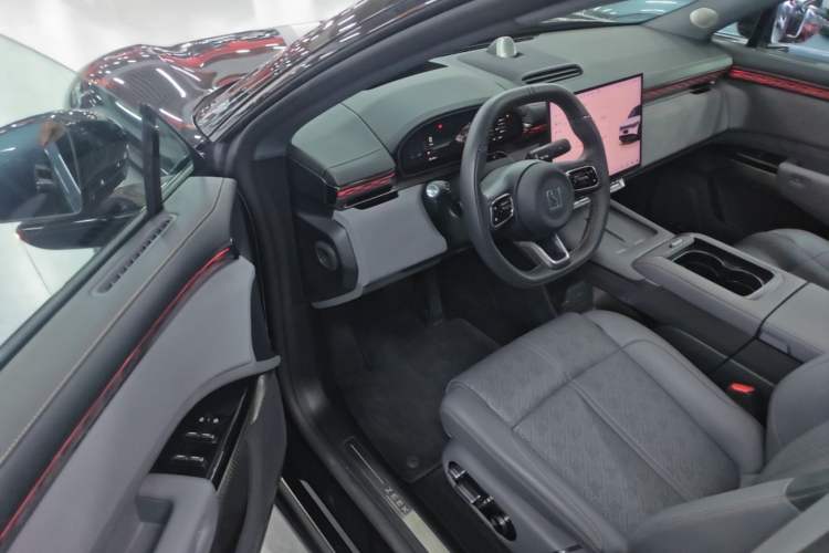 Used Zeekr 7X 2025 100 kWh Long-Range Rear-Wheel Drive with Intelligent Driving Features Driver Seat