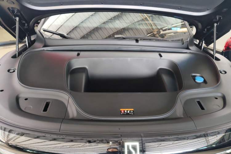 Used Zeekr 7X 2025 100 kWh Long-Range Rear-Wheel Drive with Intelligent Driving Features Engine Bay