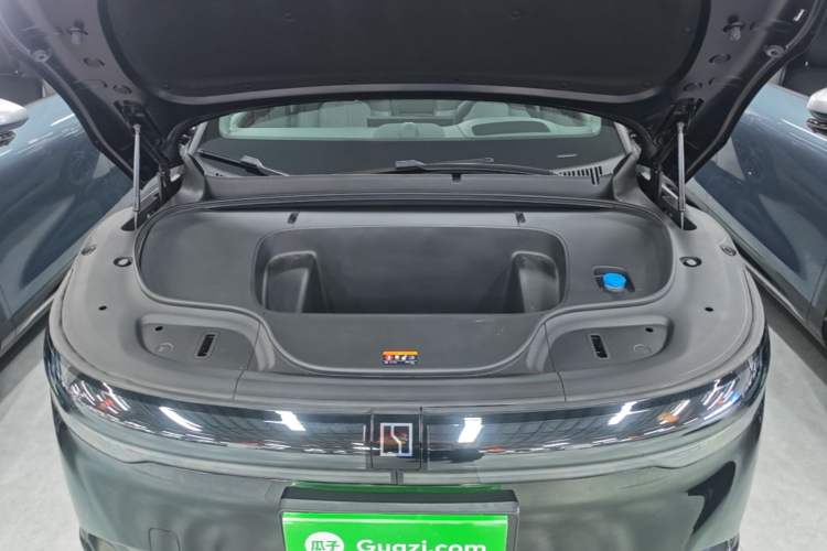 Used Zeekr 7X 2025 100 kWh Long-Range Rear-Wheel Drive with Intelligent Driving Features Engine Bay
