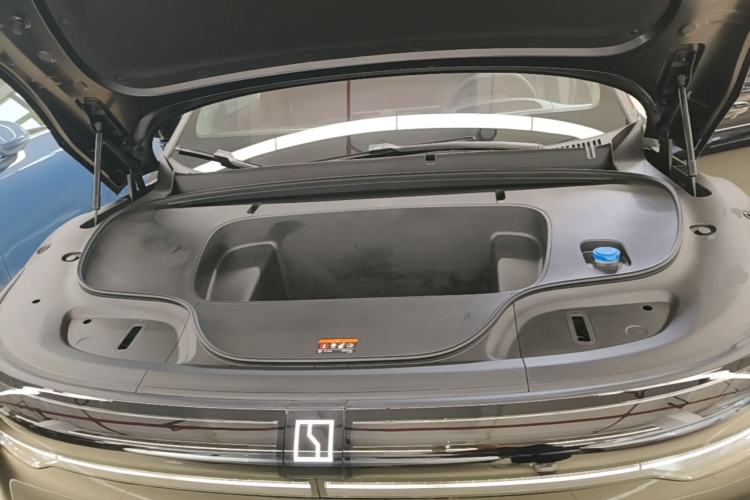 Used Zeekr 7X 2025 75 kWh Rear-Wheel Drive Intelligent Driving Version Engine Bay