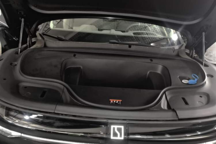 Used Zeekr 7X 2025 100 kWh Long-Range Rear-Wheel Drive with Intelligent Driving Features Engine Bay