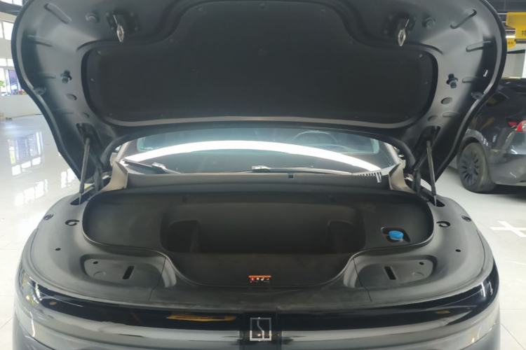 Used Zeekr 7X 2025 75 kWh Rear-Wheel Drive Intelligent Driving Version Engine Bay