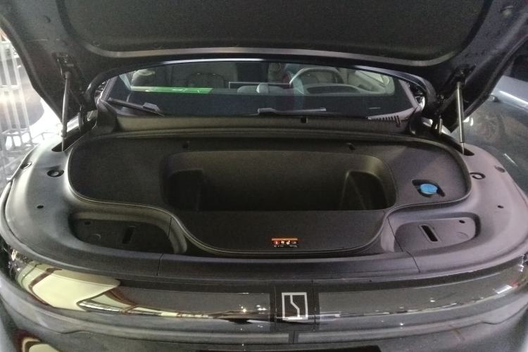 Used Zeekr 7X 2025 100 kWh Long-Range Rear-Wheel Drive with Intelligent Driving Features Engine Bay