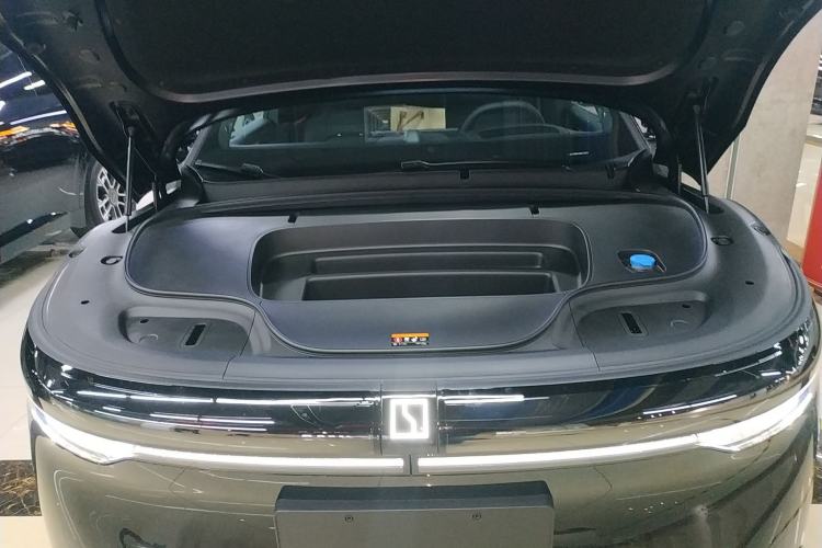 Used Zeekr 7X 2025 100kWh Long-Range All-Wheel Drive Intelligent Driving Version Engine Bay