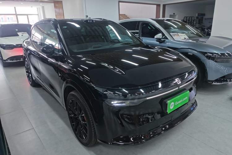 Used Zeekr 7X 2025 100 kWh Long-Range Rear-Wheel Drive with Intelligent Driving Features Exterior 1