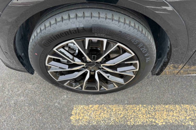 Used Zeekr 7X 2025 75 kWh Rear-Wheel Drive Intelligent Driving Version Exterior 10