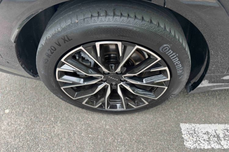 Used Zeekr 7X 2025 75 kWh Rear-Wheel Drive Intelligent Driving Version Exterior 12