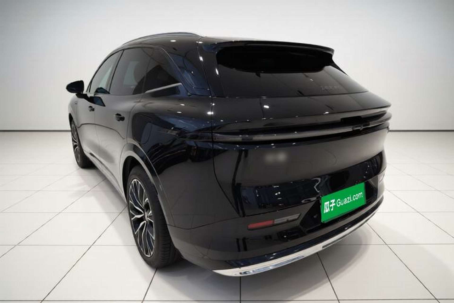 Used Zeekr 7X 2025 100 kWh Long-Range Rear-Wheel Drive with Intelligent Driving Features Exterior 2