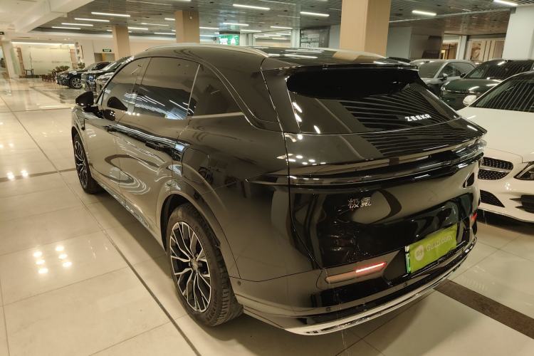 Used Zeekr 7X 2025 100kWh Long-Range All-Wheel Drive Intelligent Driving Version Exterior 2