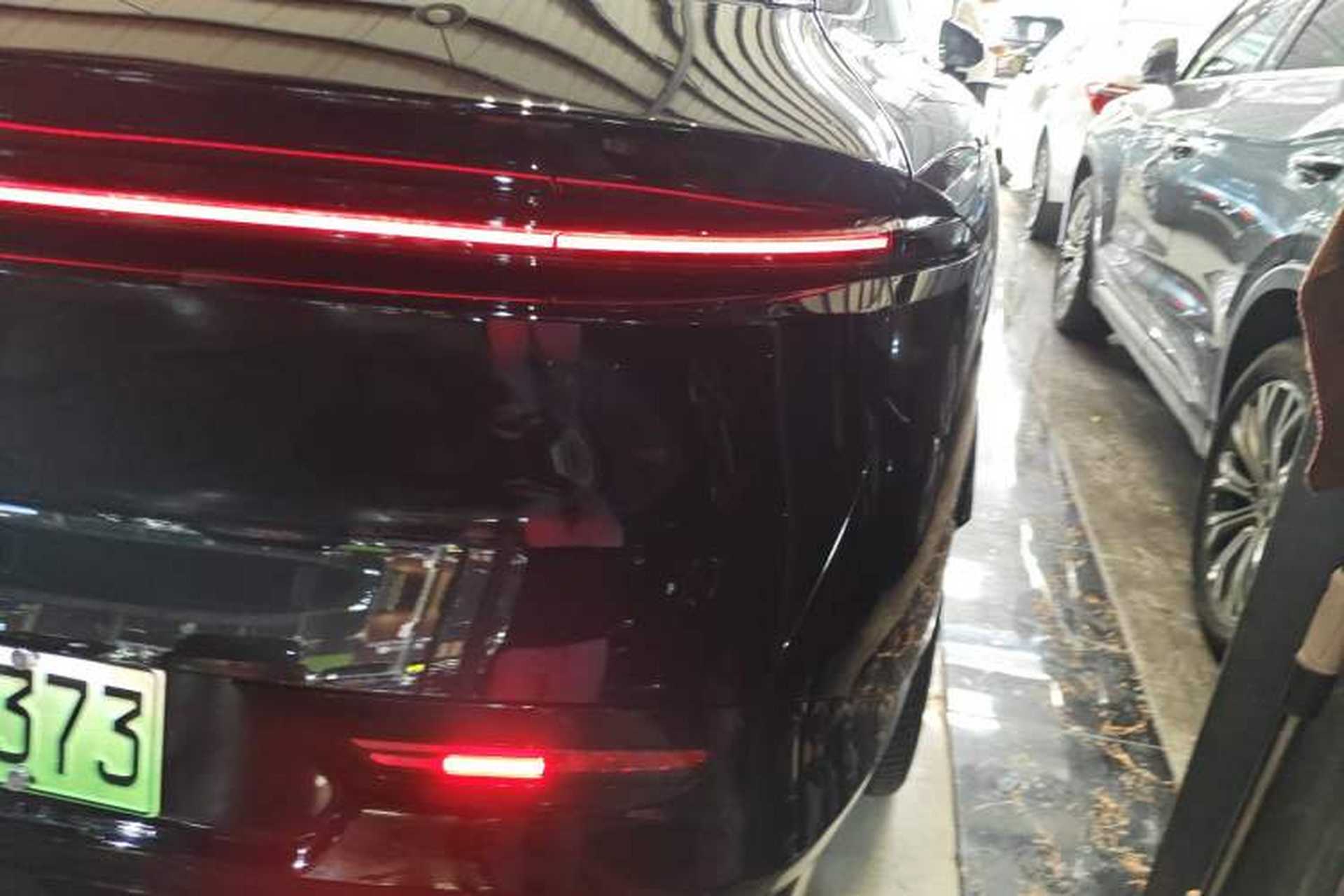 Used Zeekr 7X 2025 100 kWh Long-Range Rear-Wheel Drive with Intelligent Driving Features Exterior 3