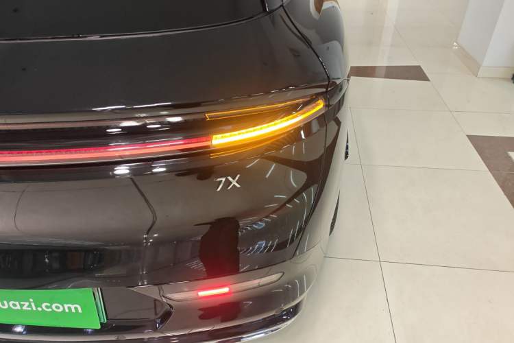 Used Zeekr 7X 2025 75 kWh Rear-Wheel Drive Intelligent Driving Version Exterior 3