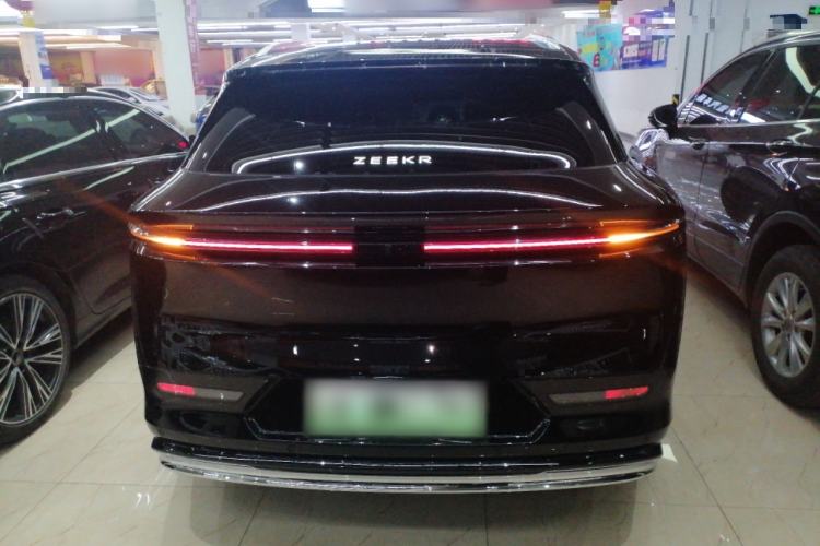 Used Zeekr 7X 2025 100kWh Long-Range All-Wheel Drive Intelligent Driving Version Exterior 4