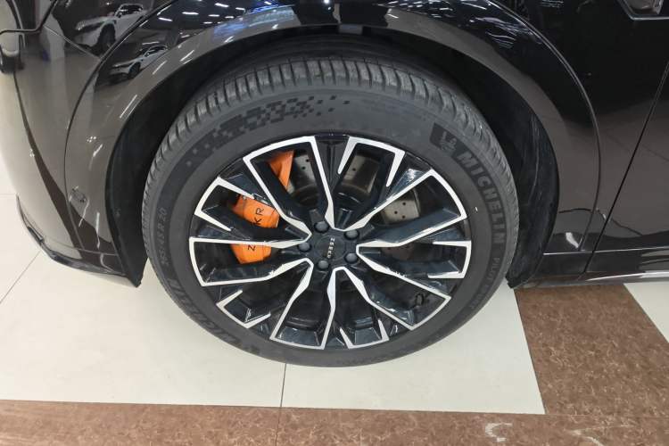 Used Zeekr 7X 2025 75 kWh Rear-Wheel Drive Intelligent Driving Version Exterior 4