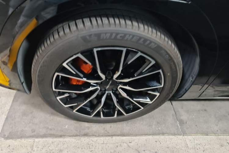 Used Zeekr 7X 2025 75 kWh Rear-Wheel Drive Intelligent Driving Version Exterior 4