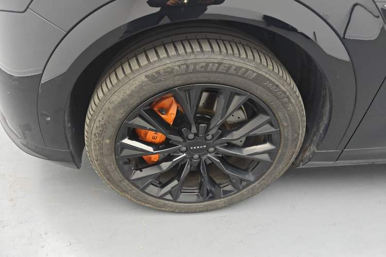 Used Zeekr 7X 2025 100 kWh Long-Range Rear-Wheel Drive with Intelligent Driving Features Exterior 4