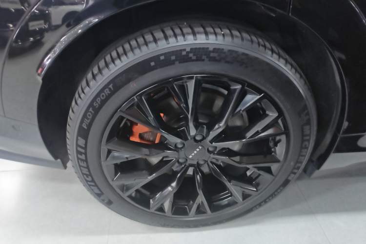 Used Zeekr 7X 2025 100 kWh Long-Range Rear-Wheel Drive with Intelligent Driving Features Exterior 5