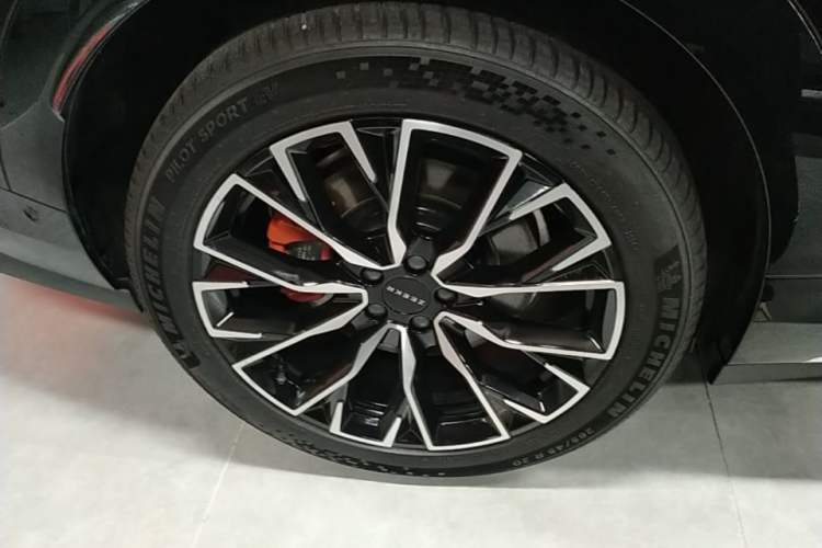 Used Zeekr 7X 2025 75 kWh Rear-Wheel Drive Intelligent Driving Version Exterior 5