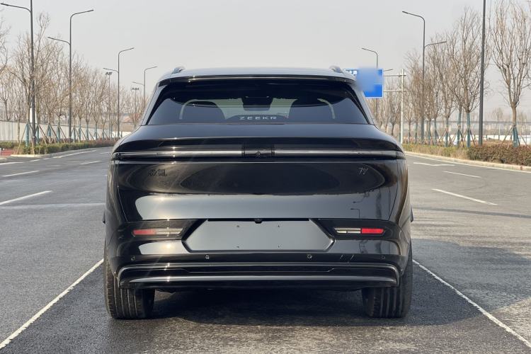 Used Zeekr 7X 2025 100 kWh Long-Range Rear-Wheel Drive with Intelligent Driving Features Exterior 6