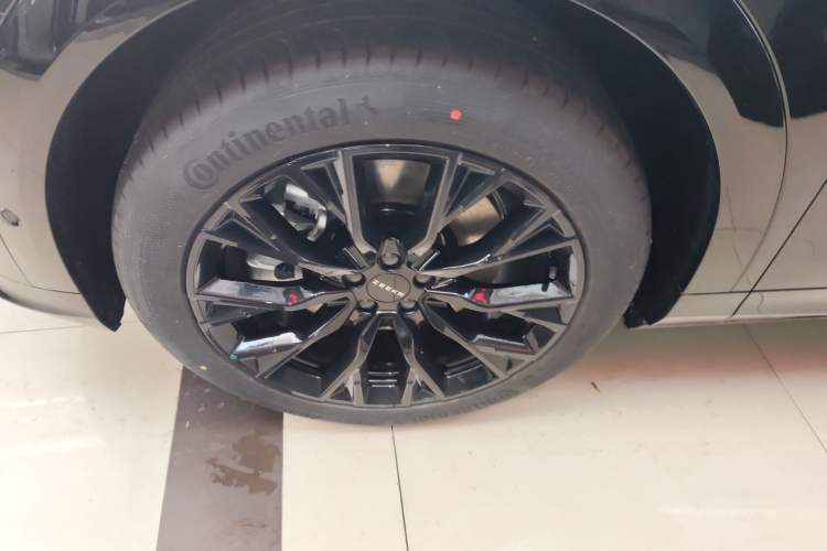 Used Zeekr 7X 2025 100 kWh Long-Range Rear-Wheel Drive with Intelligent Driving Features Exterior 7