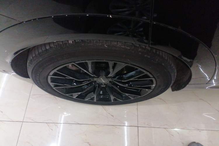 Used Zeekr 7X 2025 100kWh Long-Range All-Wheel Drive Intelligent Driving Version Exterior 8