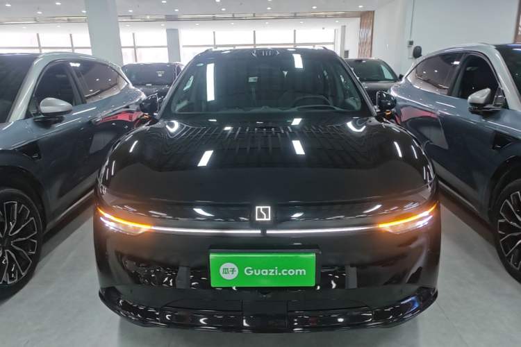 Used Zeekr 7X 2025 100 kWh Long-Range Rear-Wheel Drive with Intelligent Driving Features Front