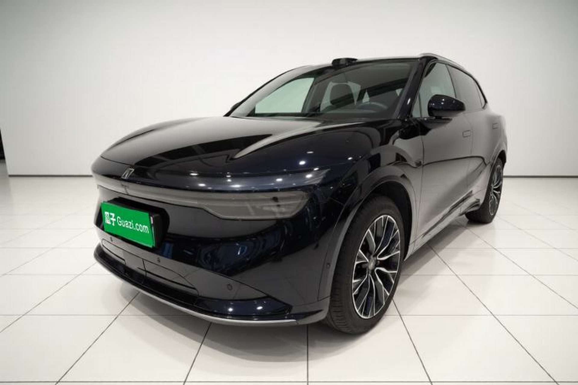 Used Zeekr 7X 2025 100 kWh Long-Range Rear-Wheel Drive with Intelligent Driving Features Front Left 45 Deg
