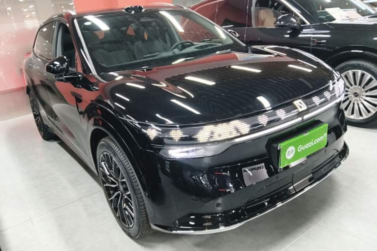 Used Zeekr 7X 2025 75 kWh Rear-Wheel Drive Intelligent Driving Version Front Right 45 Deg