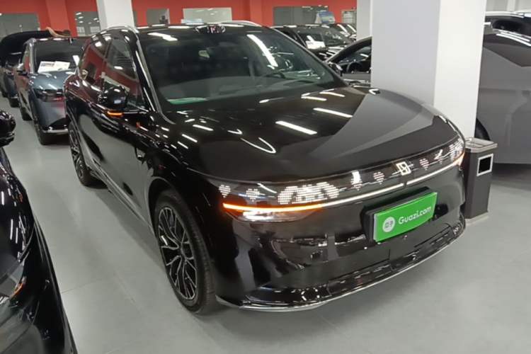 Used Zeekr 7X 2025 75 kWh Rear-Wheel Drive Intelligent Driving Version Front Right 45 Deg