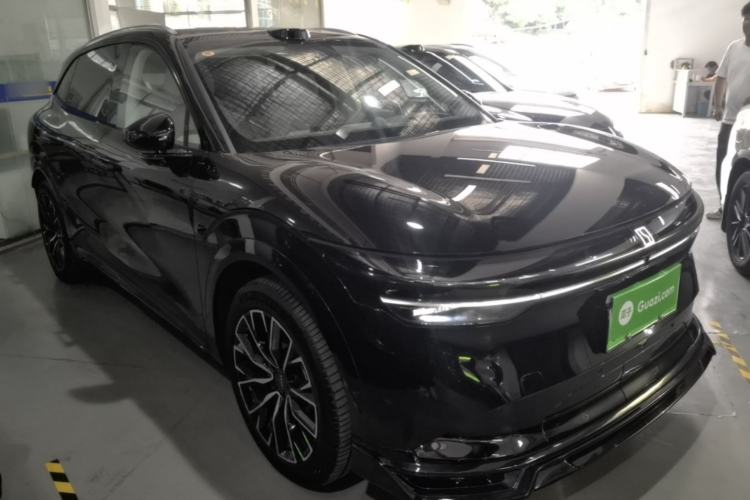 Used Zeekr 7X 2025 100 kWh Long-Range Rear-Wheel Drive with Intelligent Driving Features Front Right 45 Deg