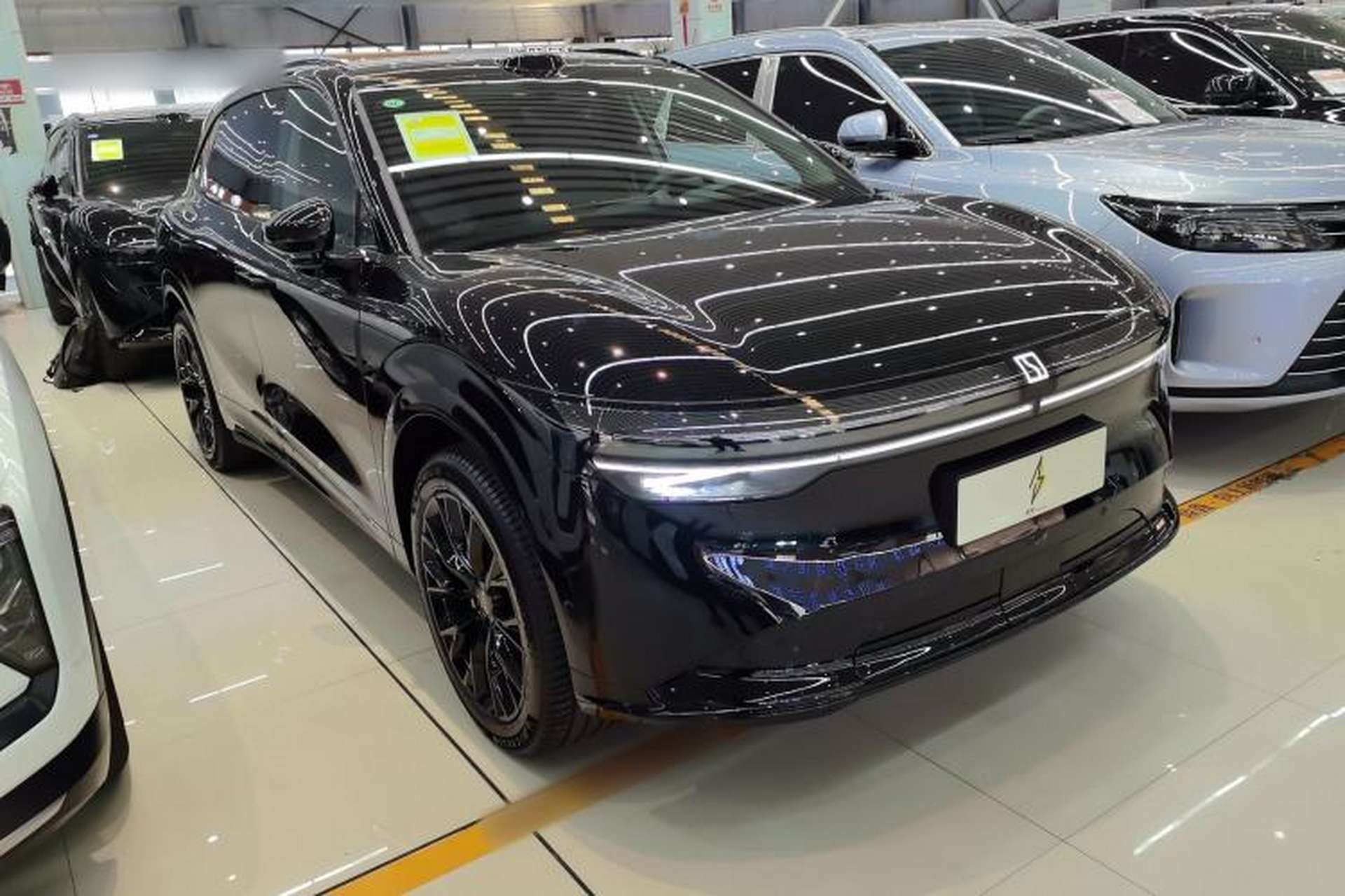 Used Zeekr 7X 2025 100 kWh Long-Range Rear-Wheel Drive with Intelligent Driving Features Front Right 45 Deg