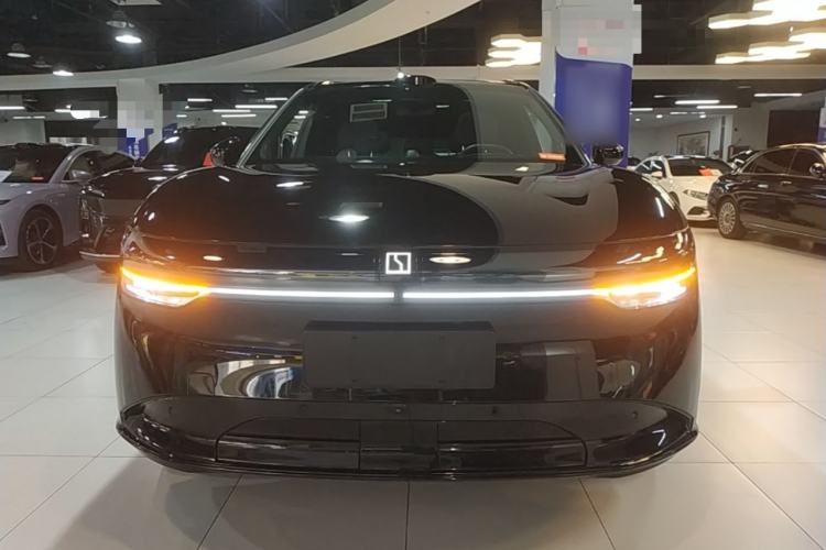 Used Zeekr 7X 2025 100 kWh Long-Range Rear-Wheel Drive with Intelligent Driving Features Front