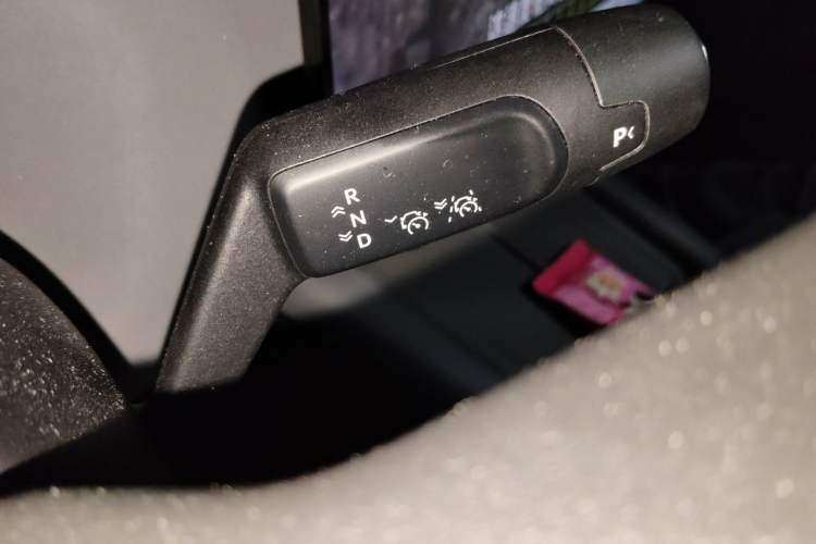Used Zeekr 7X 2025 75 kWh Rear-Wheel Drive Intelligent Driving Version Gear Lever