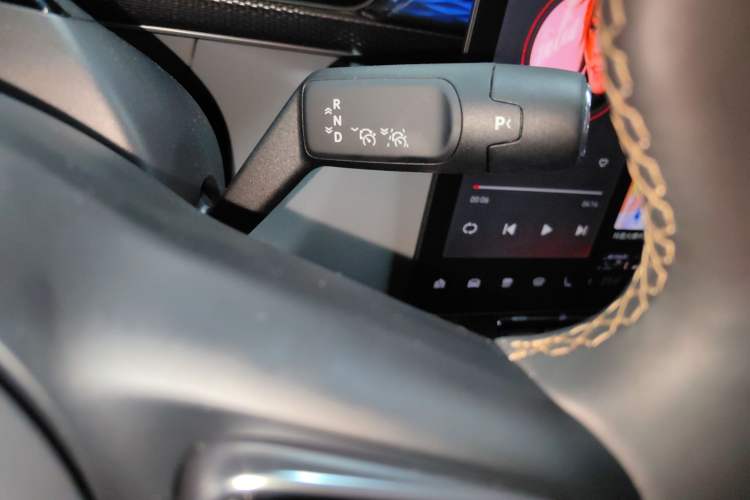 Used Zeekr 7X 2025 75 kWh Rear-Wheel Drive Intelligent Driving Version Gear Lever