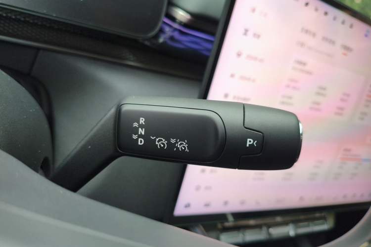 Used Zeekr 7X 2025 75 kWh Rear-Wheel Drive Intelligent Driving Version Gear Lever