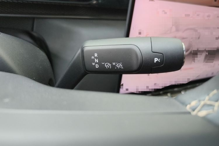 Used Zeekr 7X 2025 75 kWh Rear-Wheel Drive Intelligent Driving Version Gear Lever