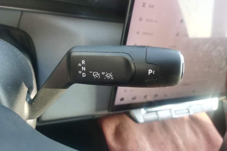Used Zeekr 7X 2025 75 kWh Rear-Wheel Drive Intelligent Driving Version Gear Lever