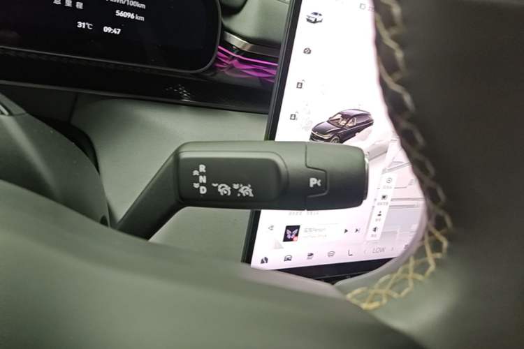 Used Zeekr 7X 2025 75 kWh Rear-Wheel Drive Intelligent Driving Version Gear Lever