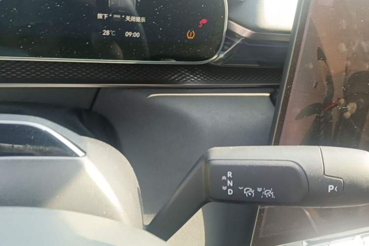 Used Zeekr 7X 2025 75 kWh Rear-Wheel Drive Intelligent Driving Version Gear Lever
