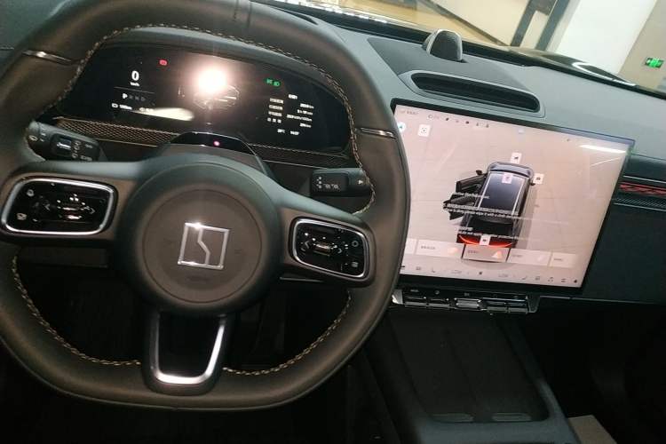 Used Zeekr 7X 2025 100kWh Long-Range All-Wheel Drive Intelligent Driving Version Gear Lever