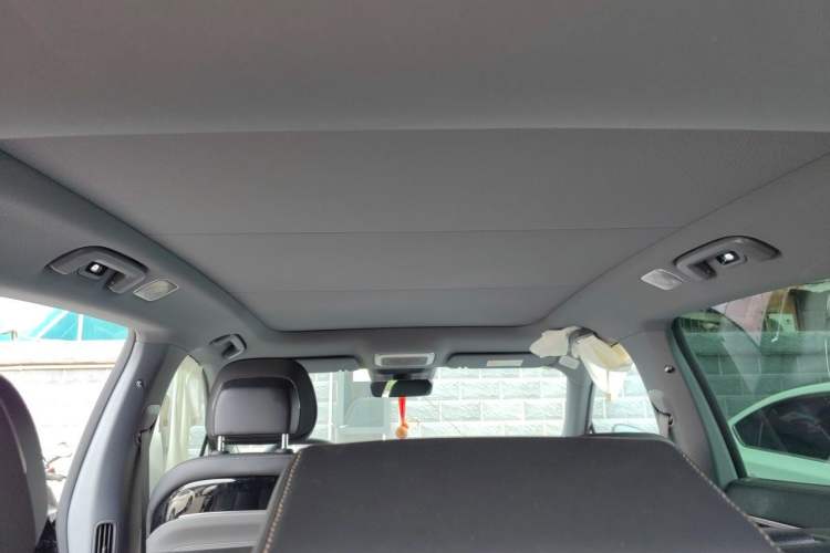 Used Zeekr 7X 2025 75 kWh Rear-Wheel Drive Intelligent Driving Version Headliner